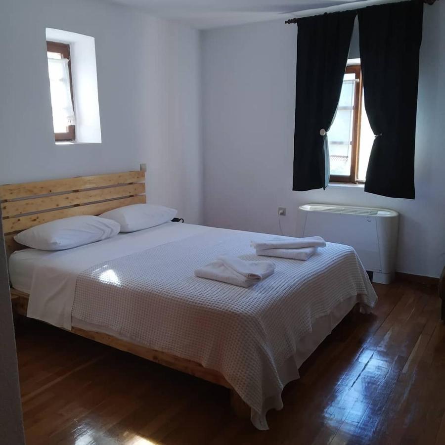 Hotel Xenonas Souliou Samonída Esterno foto