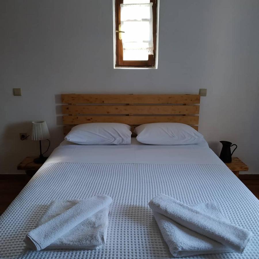 Hotel Xenonas Souliou Samonída Esterno foto
