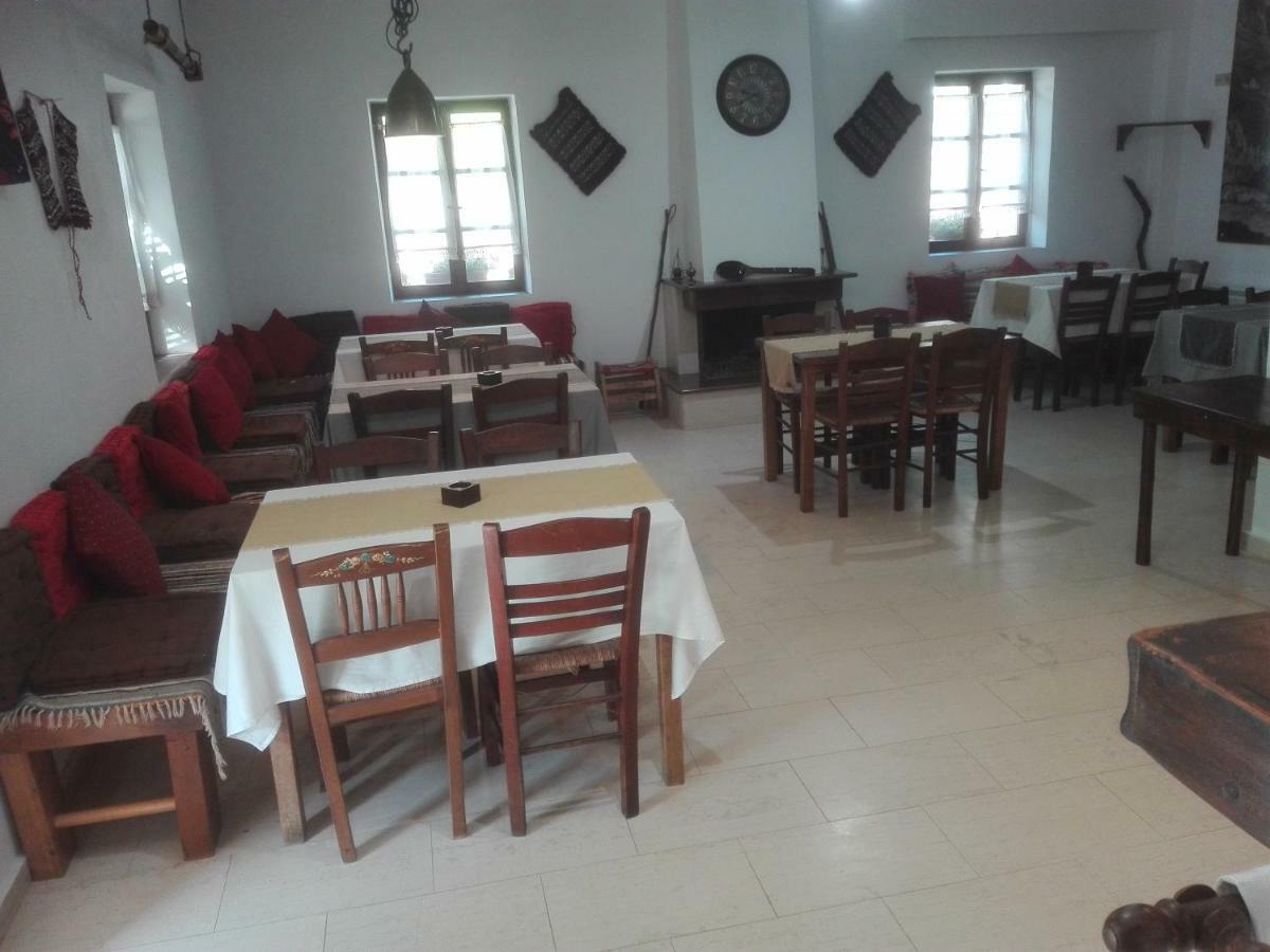 Hotel Xenonas Souliou Samonída Esterno foto